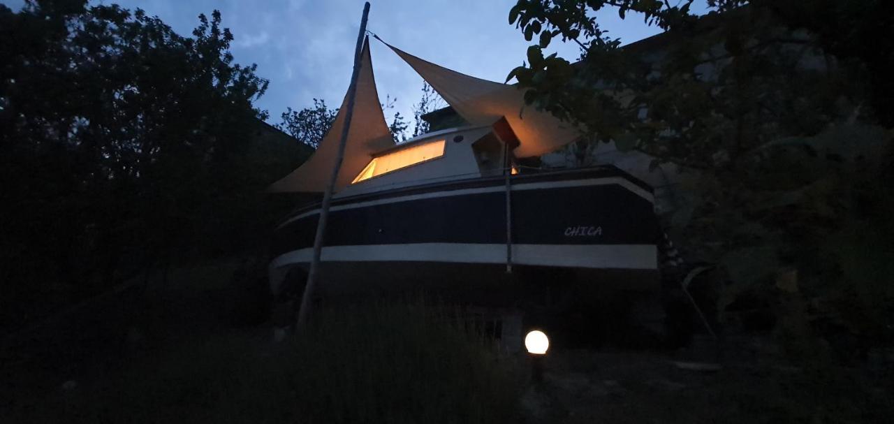 לינה וארוחת בוקר Torresina Nave Nel Bosco מראה חיצוני תמונה